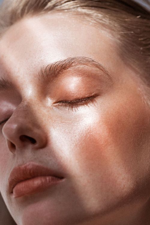 6 Tips For Controlling Oily Skin
